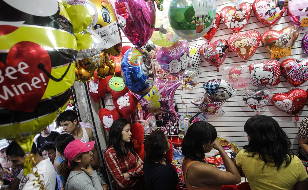 ​¿Qué prefieren las parejas mexicanas este 14 de febrero?