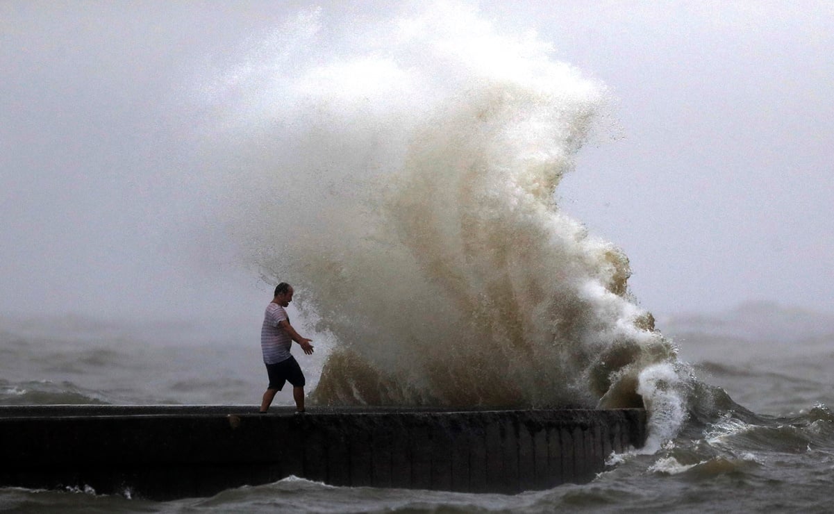 Tormenta tropical “Cristóbal” toca tierra en Luisiana