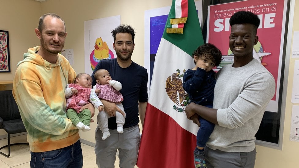 "¿Quién es el verdadero padre? ": el mexicano que está haciendo historia por los derechos LGBTQ en África
