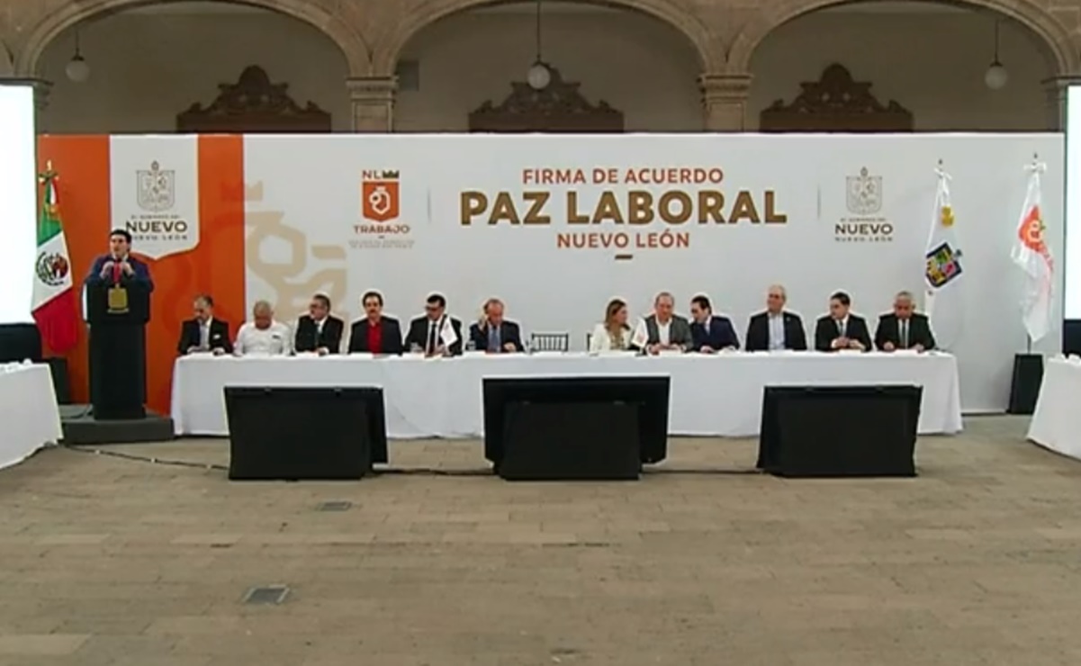 Samuel García firma acuerdo de Paz Laboral con sindicatos y organizaciones empresariales