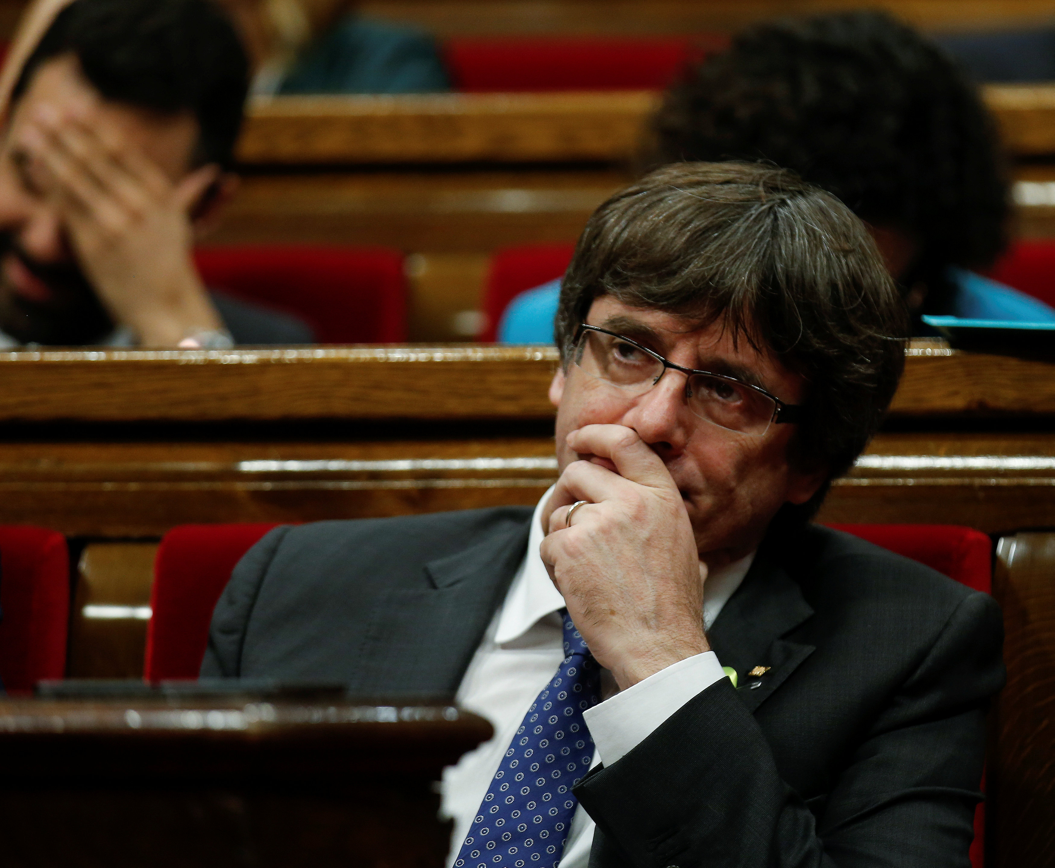 ¿Qué pasará con Puigdemont si el gobierno español interviene Cataluña?