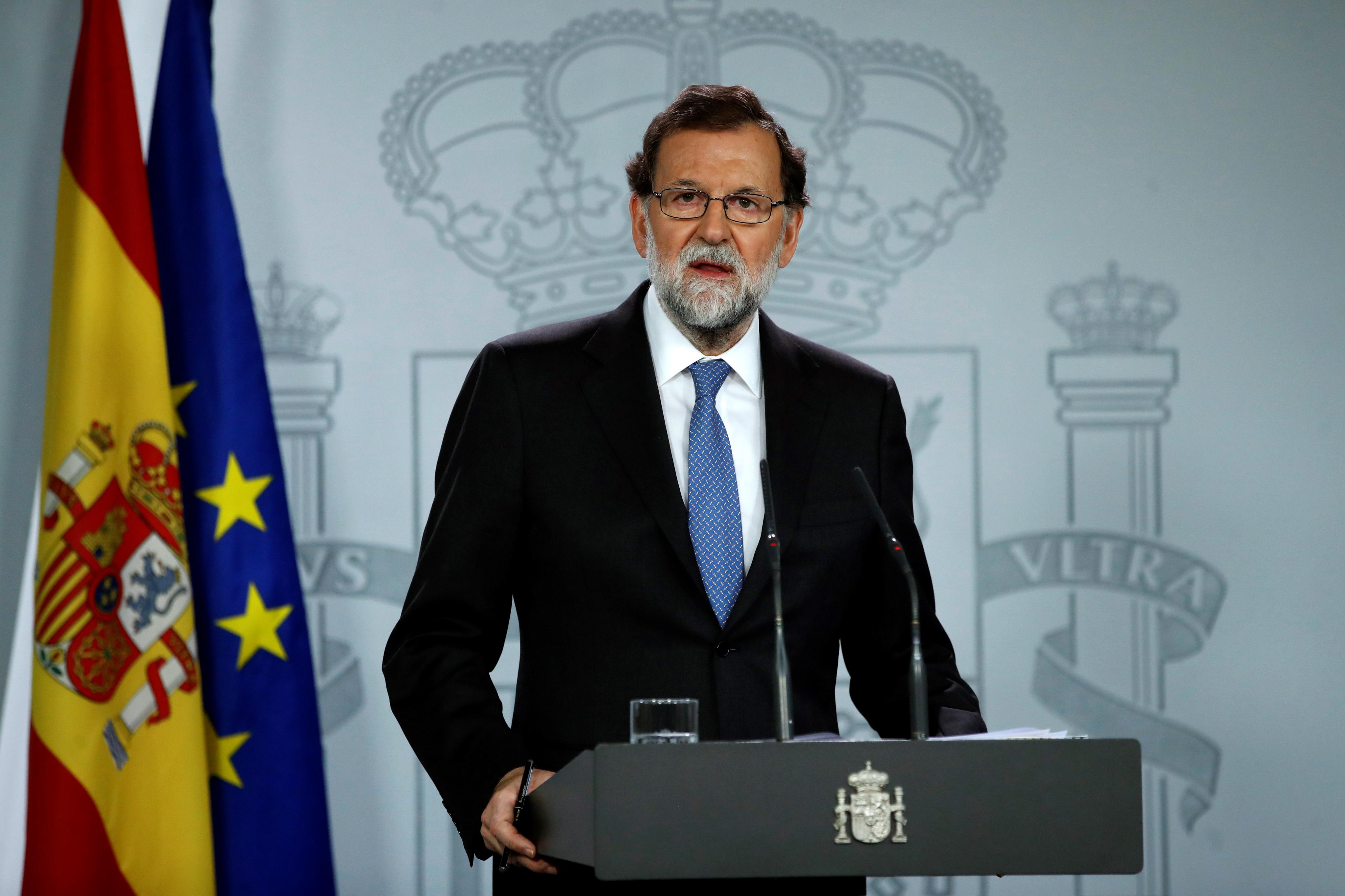 Rajoy disuelve Parlamento catalán; convoca elecciones regionales el 21 de diciembre