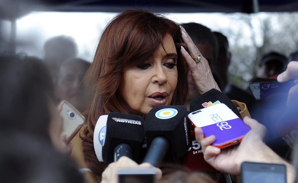 Cristina Fernández dice ser víctima de persecución política
