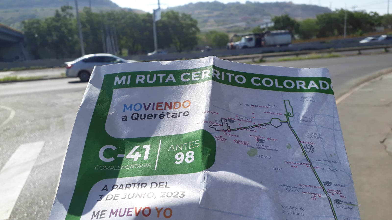 La ruta 98 cambia de nombre; el camión te lleva a Cerrito Colorado, en la capital de Querétaro 