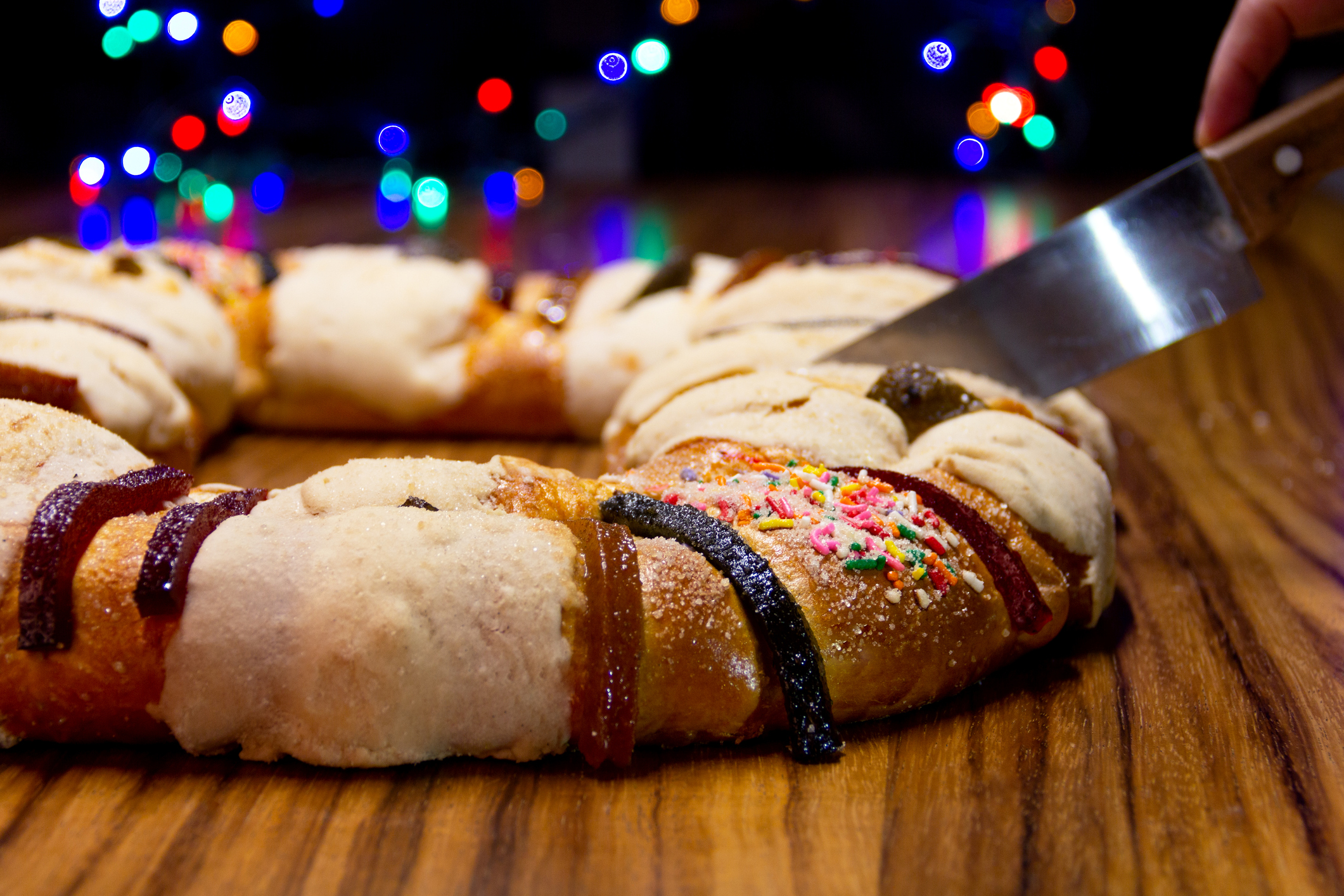 Rosca de Reyes: origen, significado, qué ingredientes lleva y cuándo se parte