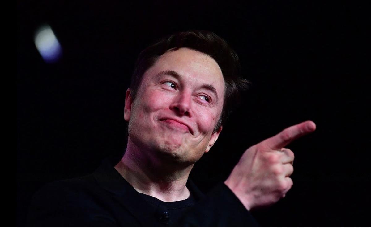 Revelan fotos de Elon Musk con los gemelos que tuvo con su empleada de Neuralink
