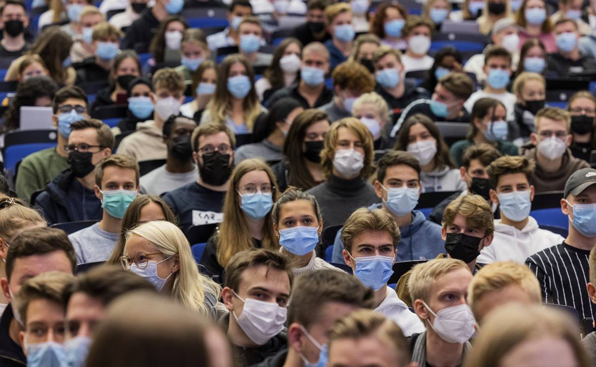 Aumenta incidencia de contagios Covid en Alemania por primera vez desde mayo