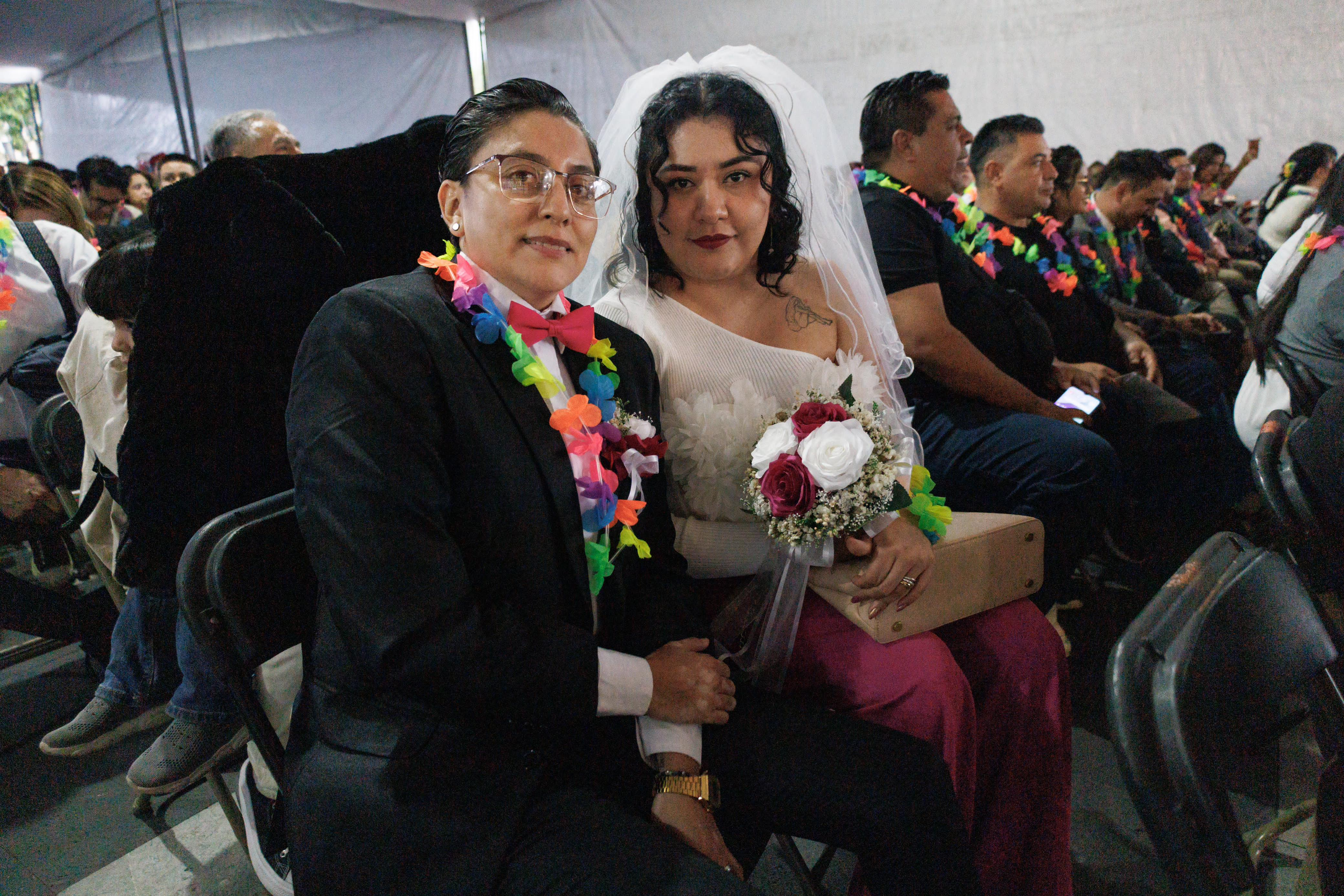 FOTOS: 147 parejas se unen legalmente en la Jornada de Matrimonios Colectivos LGBTTTIQ+ en la CDMX