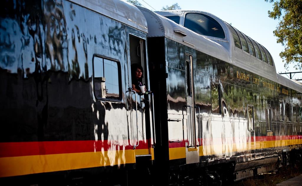 Kansas City y Grupo México impiden competencia ferroviaria: Cofece