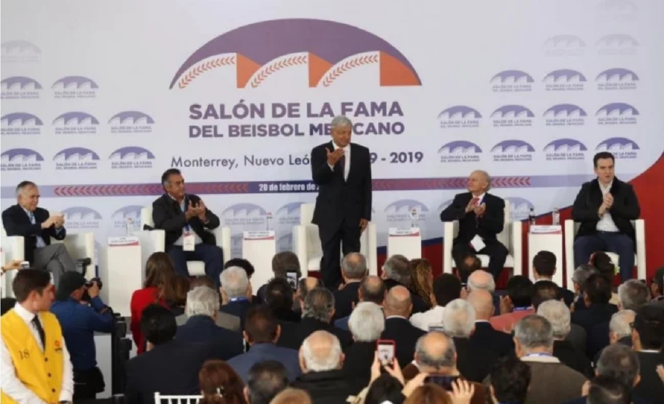 "Hubiera podido jugar en las Grandes Ligas": AMLO 