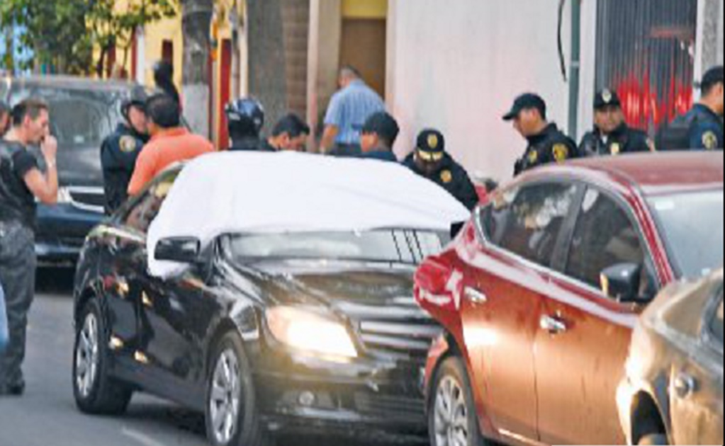 Asesinan a conductor de Mercedez Benz frente a su familia en la Guerrero