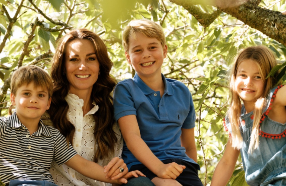 Las tiernas fotos de Kate Middleton junto a sus hijos para celebrar el Día de las Madres