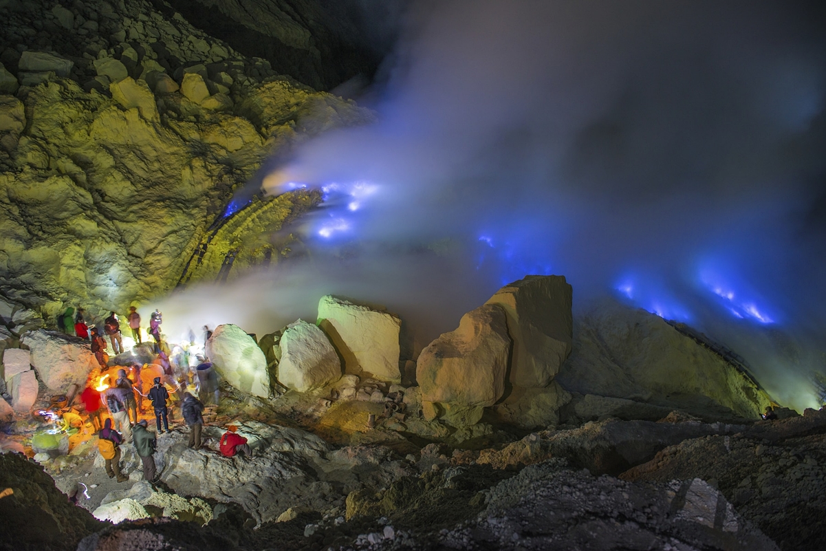 Dónde está  Kawah Ijen, el llamado ‘volcán de lava azul’