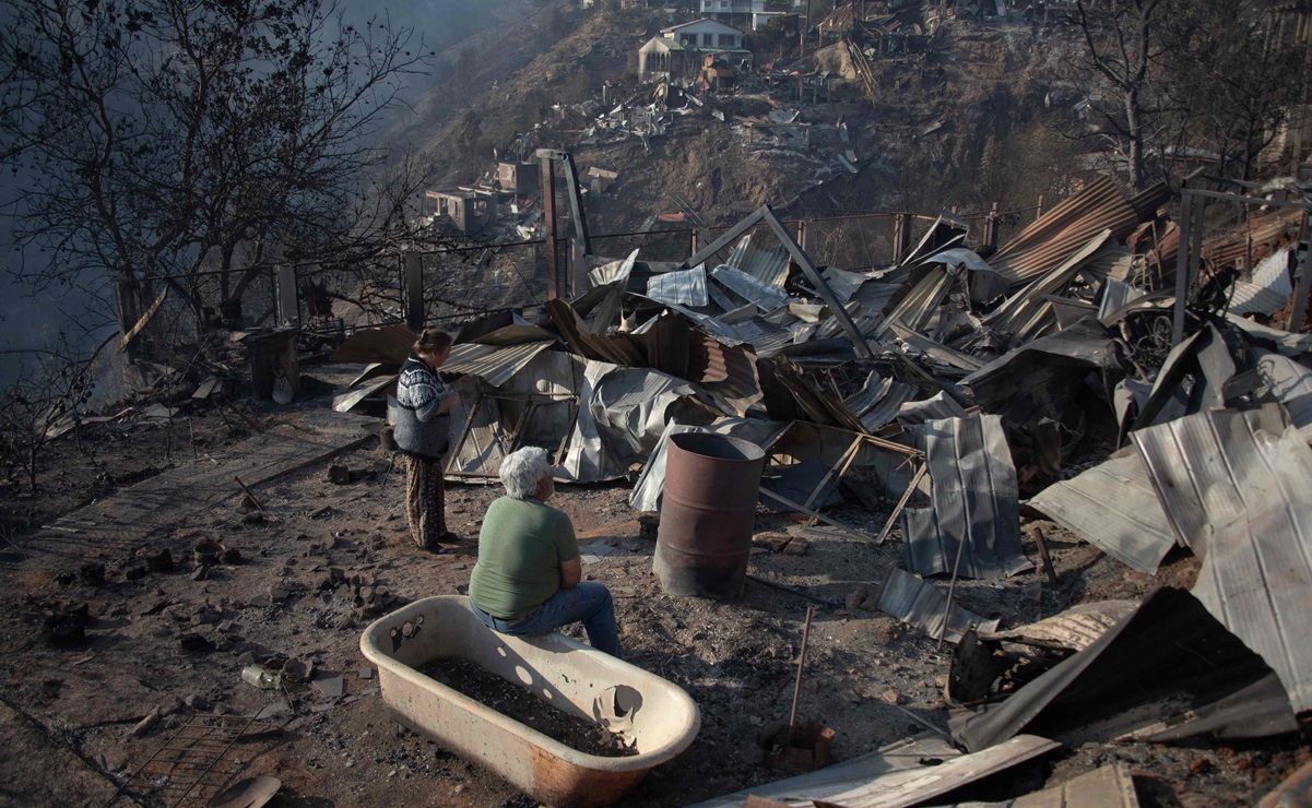 Autoridades investigan si incendio forestal en Chile fue provocado