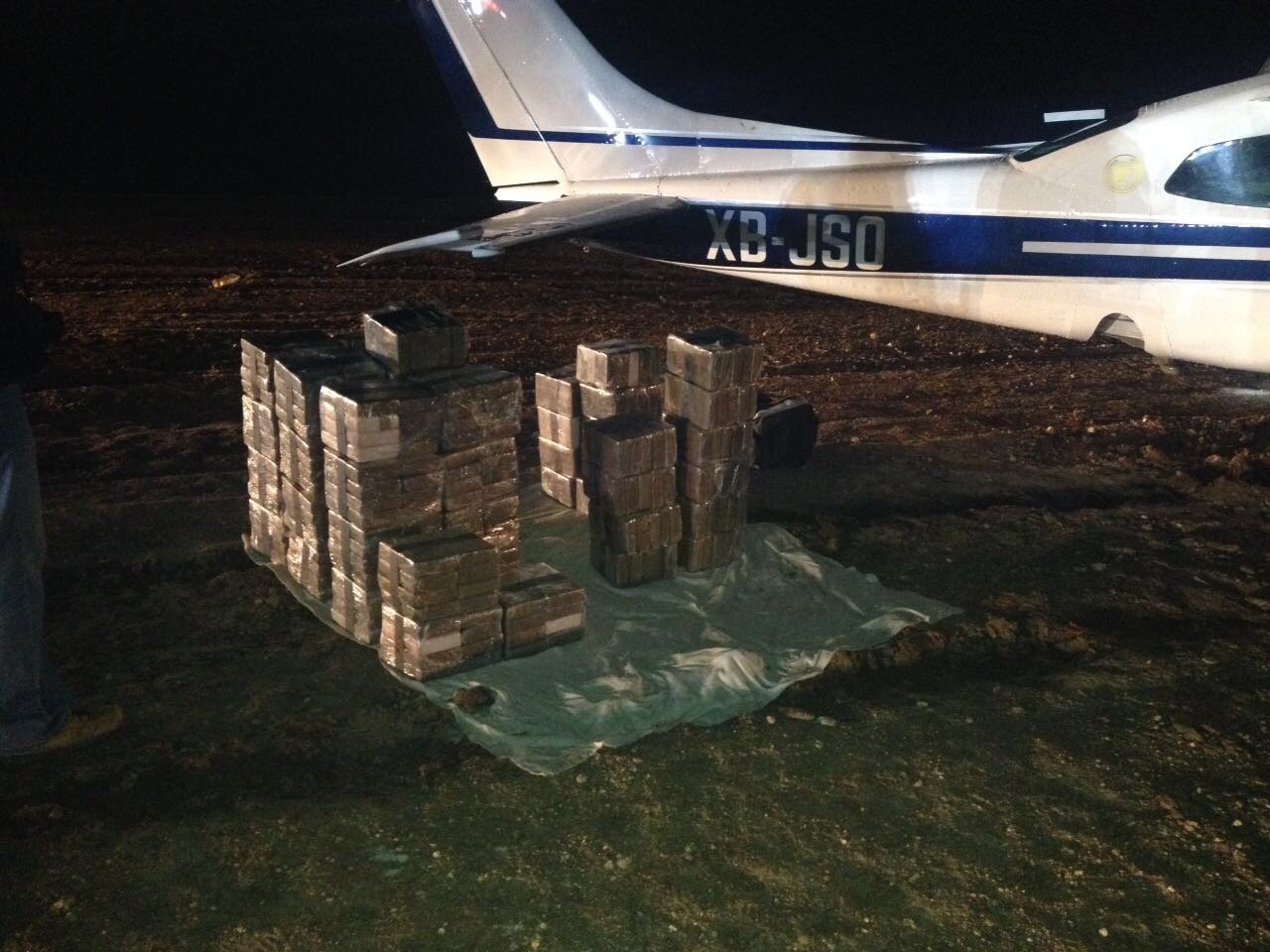 Aseguran avioneta cargada de cocaína en Guanajuato