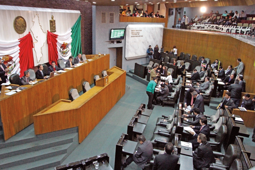 Congreso rechaza cuentas públicas de Medina y Arellanes 