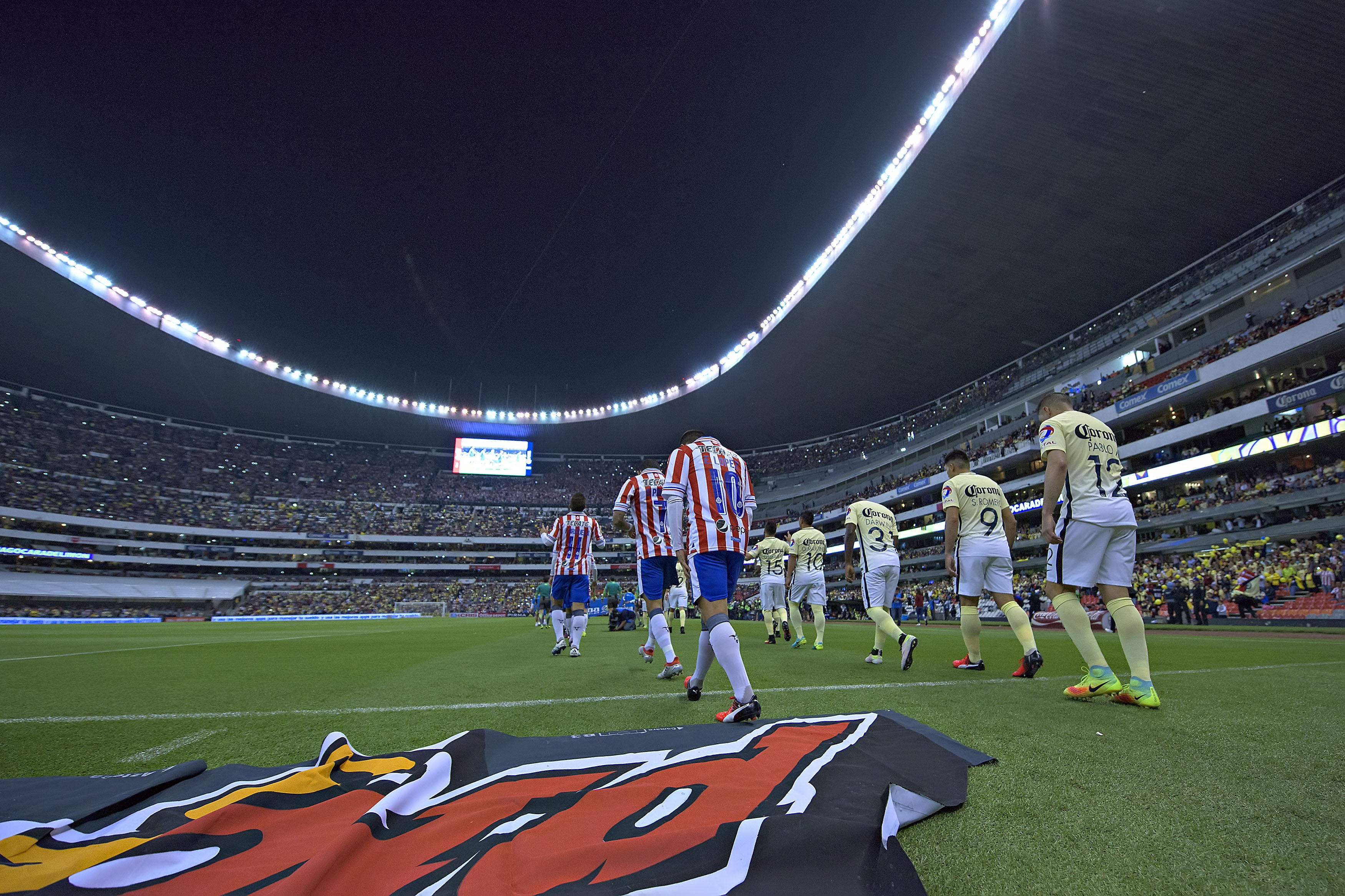 El Estadio Azteca no se llenará esta noche en el Clásico Nacional