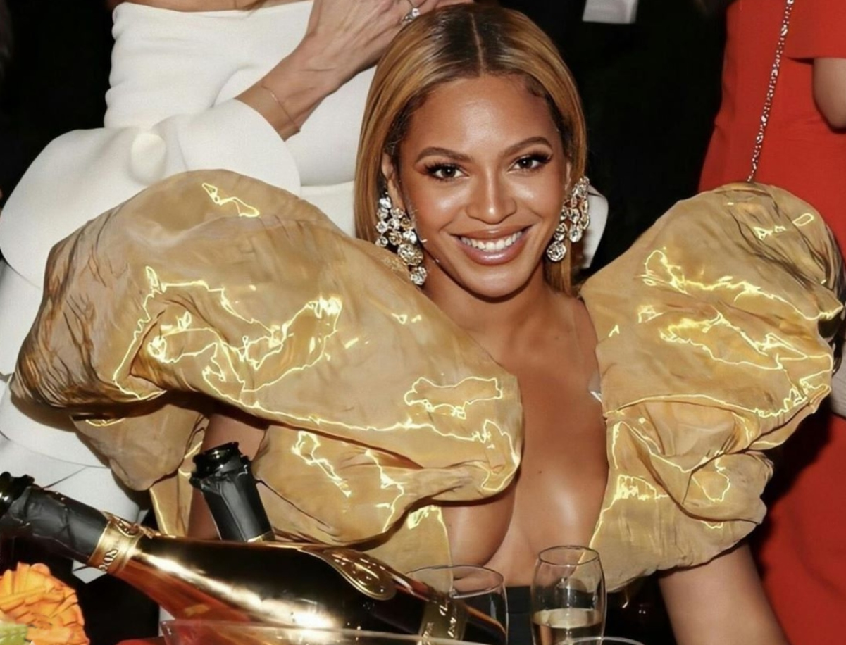 Así fue el espectacular vestido con el que Beyoncé acudió a los Golden Globes 2020