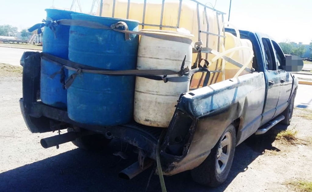 Aseguran camioneta robada con 600 litros de hidrocarburo en Tamaulipas