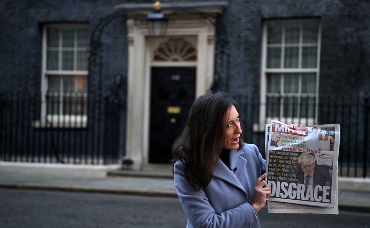 Boris Johnson se encierra en Downing Street, en medio de reclamos de dimisión