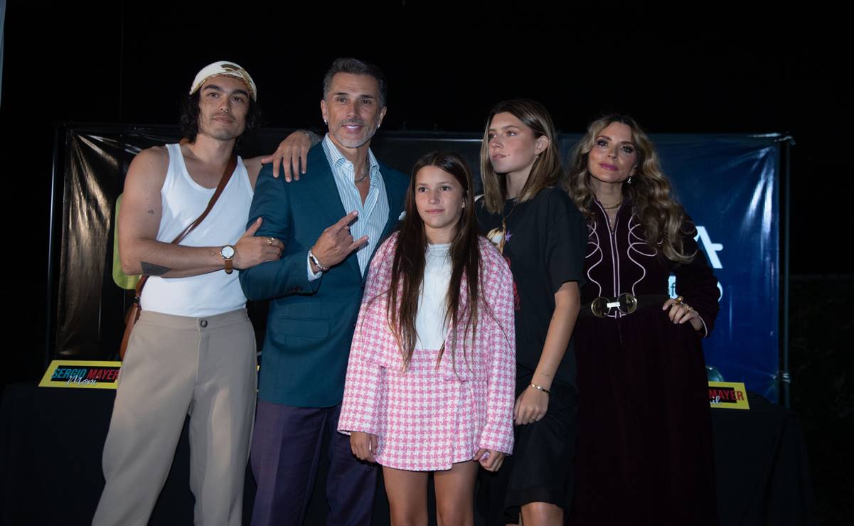 Sergio Mayer convence a Issabela Camil y presentan su reality show familiar