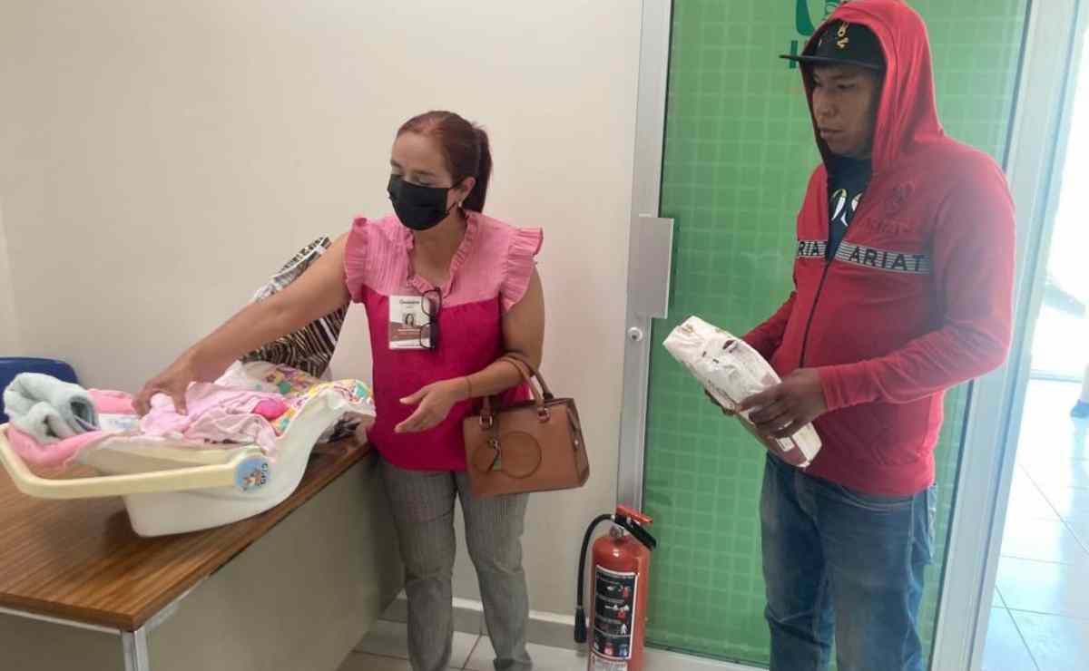Nace bebé en lote baldío en Culiacán; madre e hija fueron trasladadas al hospital por posibles infecciones