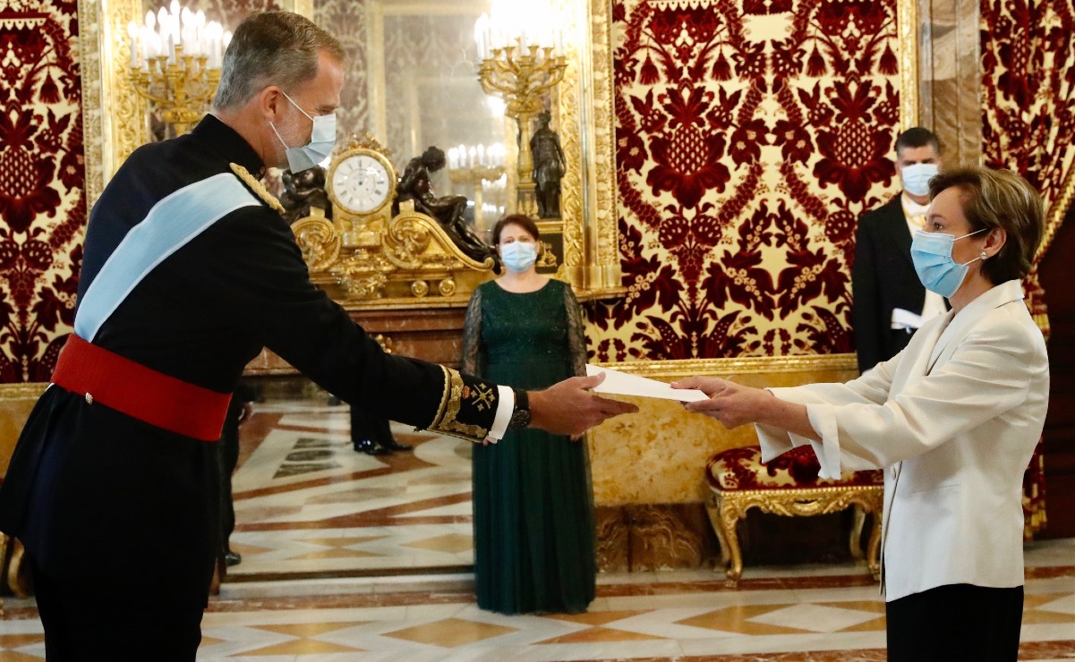 Embajadora de México en España entrega cartas credenciales al rey Felipe VI