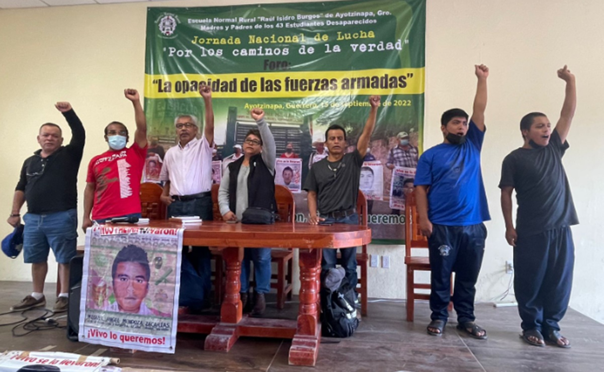 General José Rodríguez Pérez no fue detenido, se entregó, dice abogado de familias de desaparecidos de Ayotzinapa