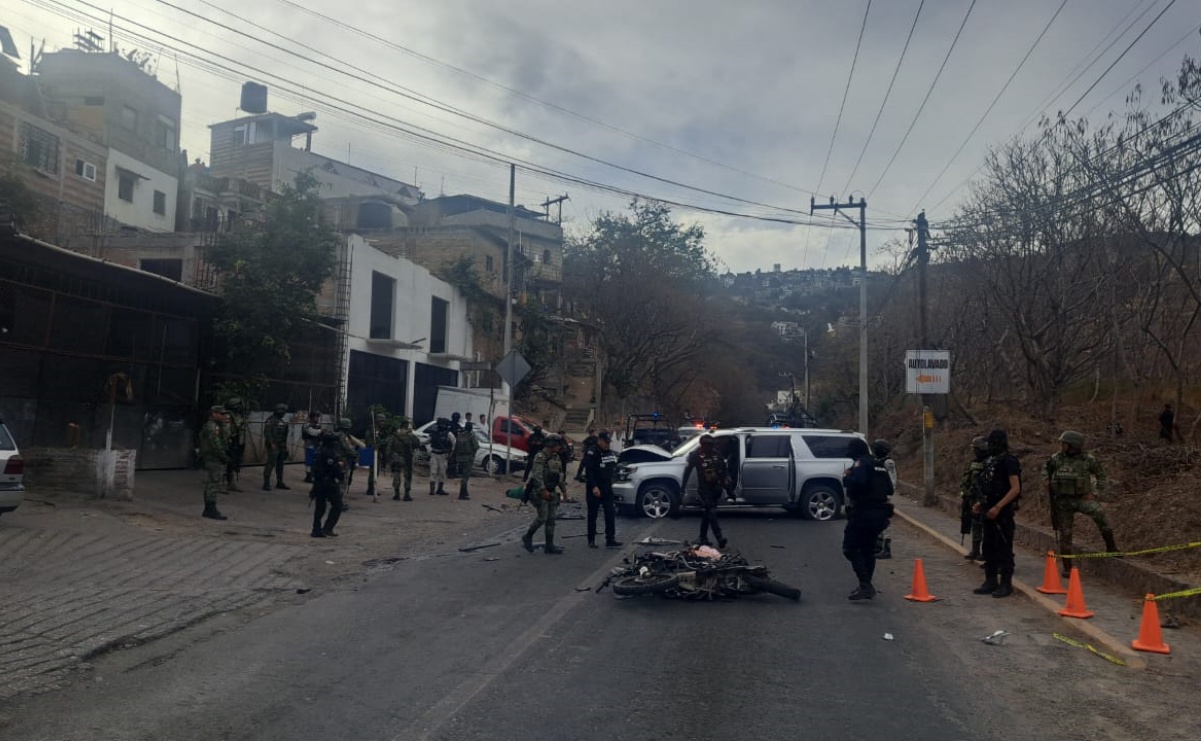 Atacan a balazos al alcalde de Taxco, Guerrero
