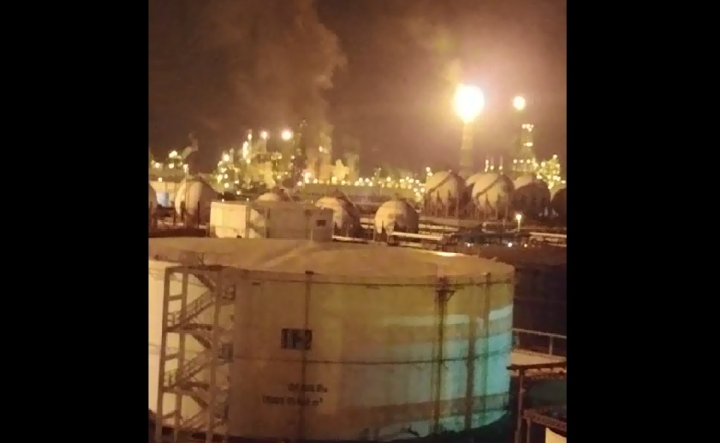 Se registra incendio en refinería de Minatitlán, en Veracruz