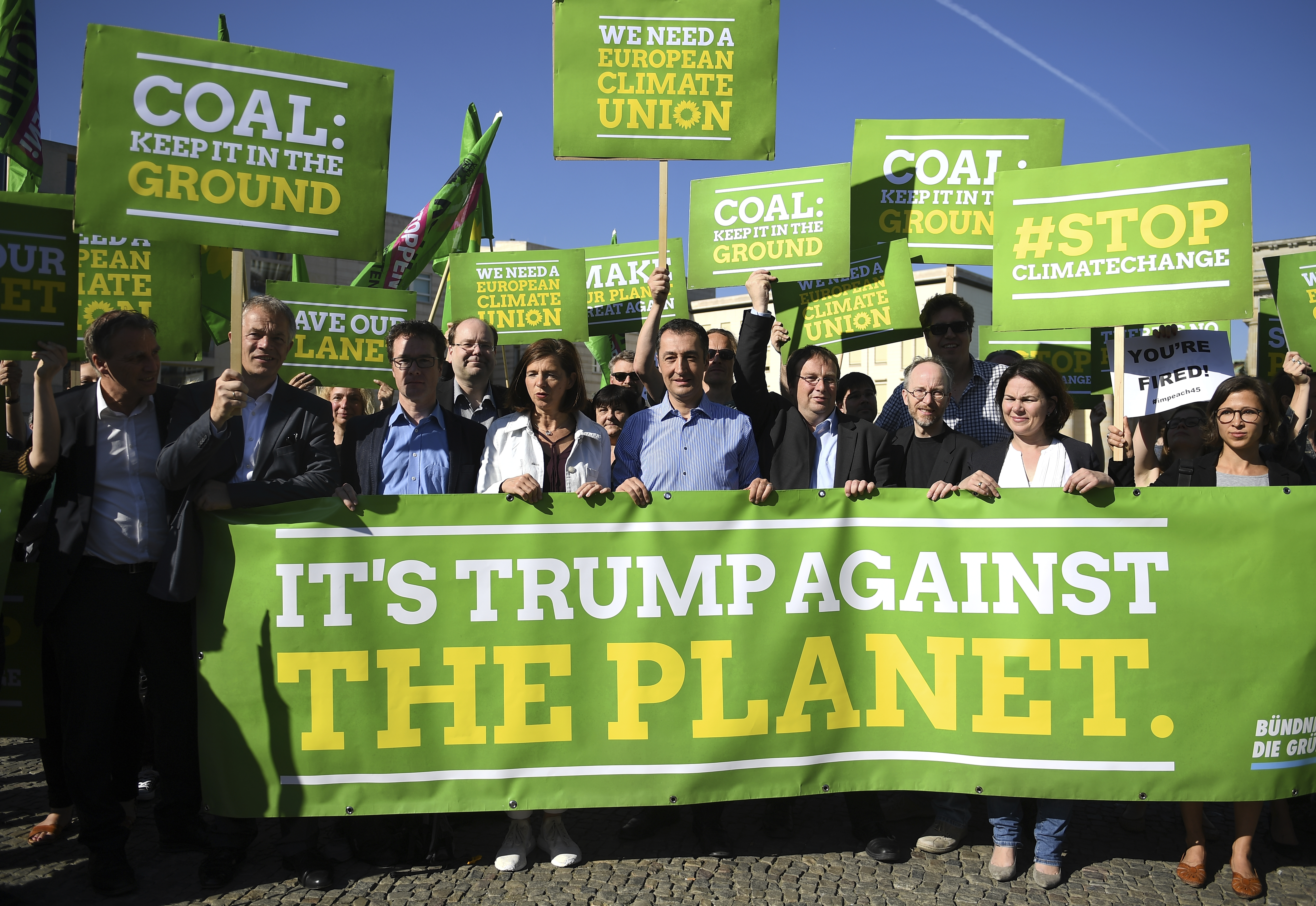 Pese a Trump, estados, ciudades y empresas de EU refrendan lucha ambiental