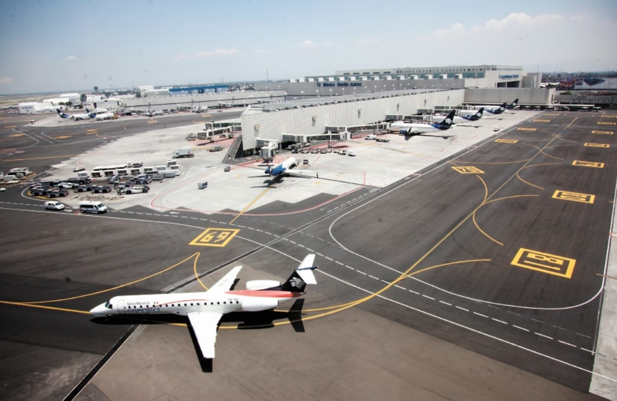 Cofece multa al Aeropuerto Internacional de la CDMX por impedir entrada a empresa de transporte