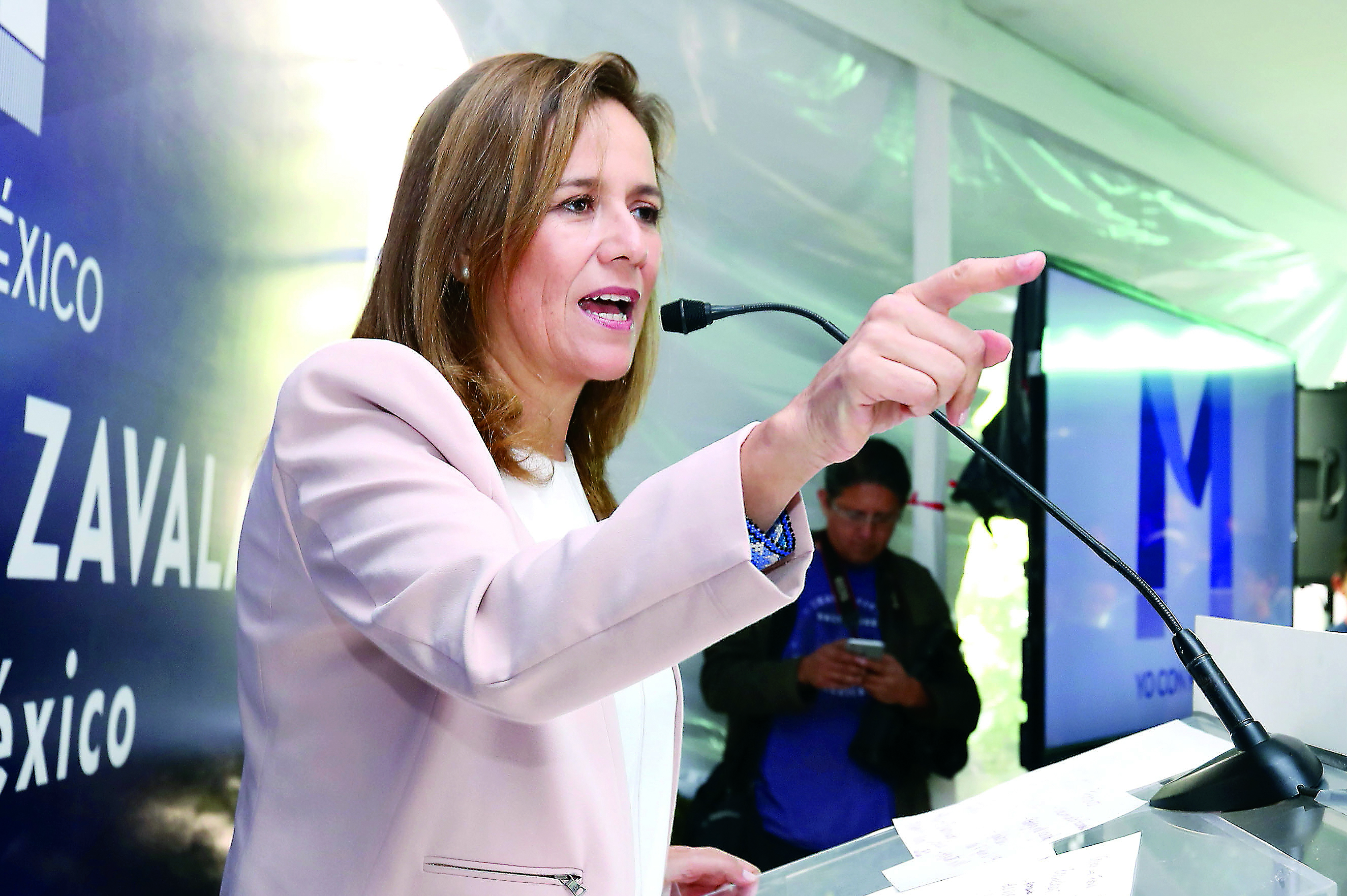 Margarita Zavala llama mitómano a Ricardo Anaya; va por el voto panista