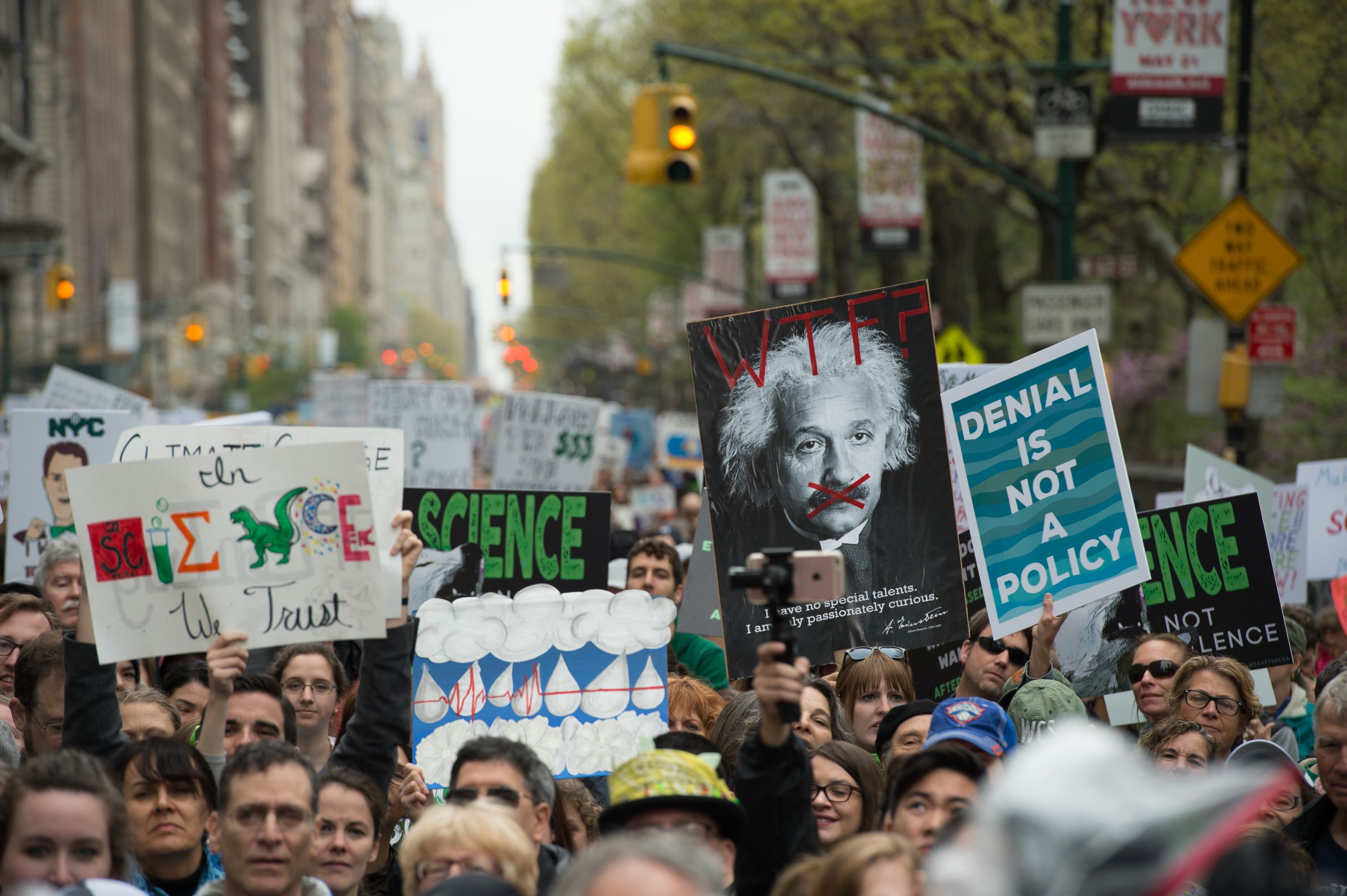 El mundo Marcha por la Ciencia; miles participan en 500 ciudades