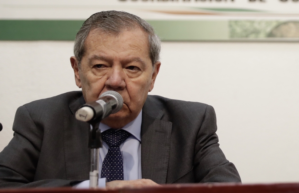 "Estamos al borde del abismo", advirtió Muñoz Ledo en su último acto público