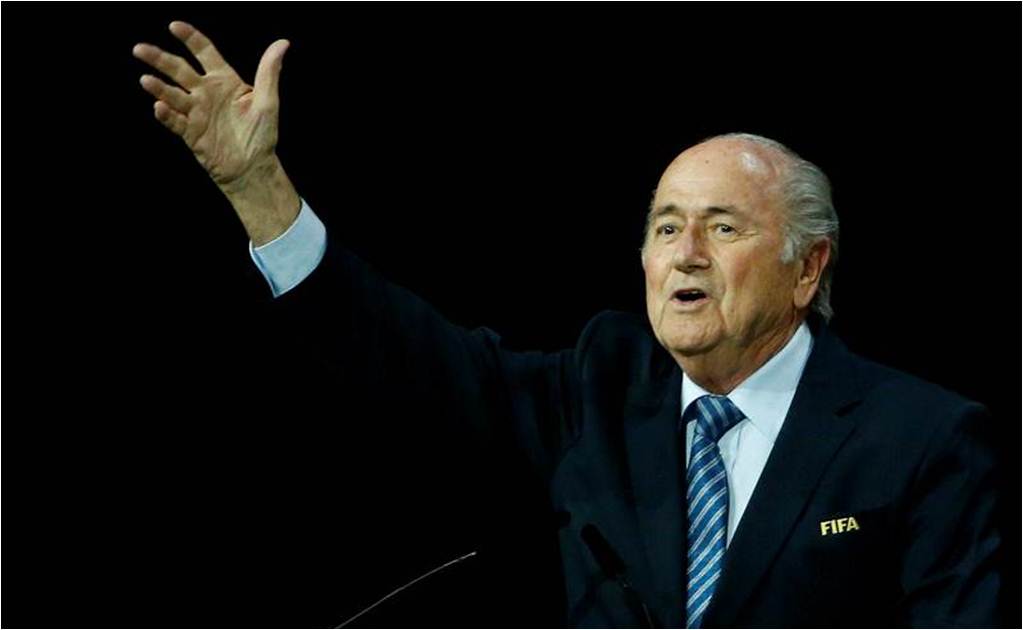 Perfil: Blatter, presidente inmutable contra viento y marea