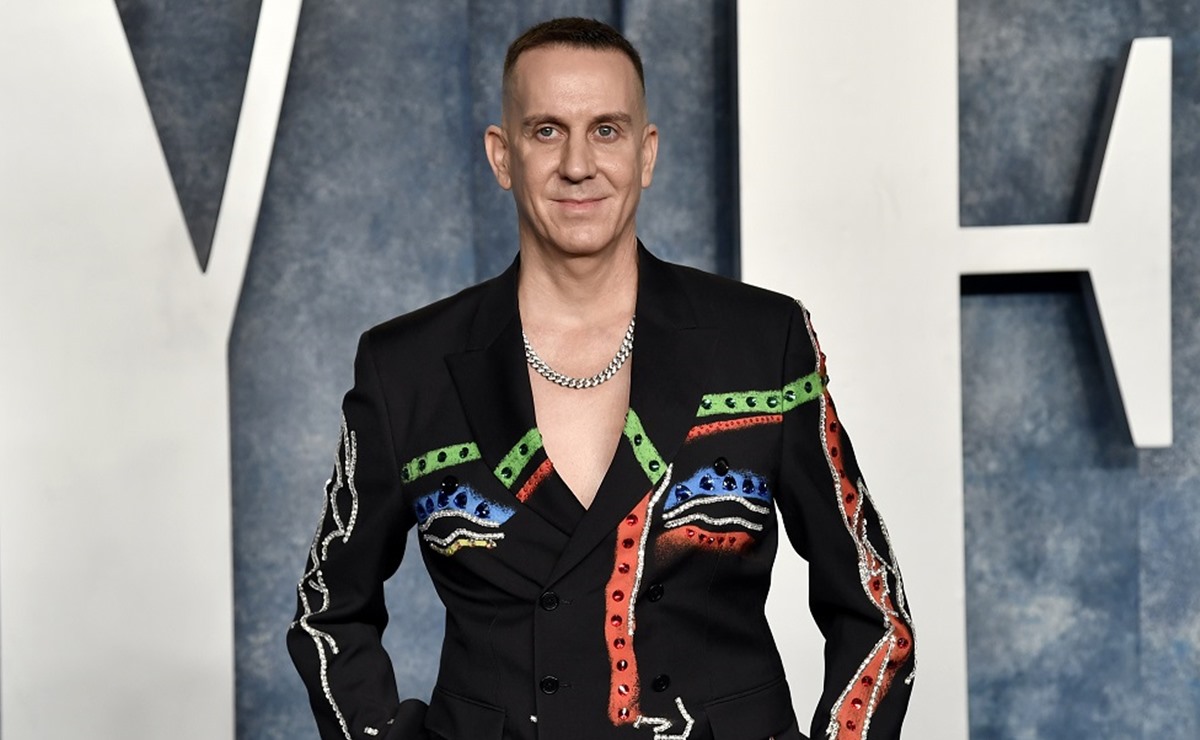 El diseñador Jeremy Scott dice adiós a Moschino