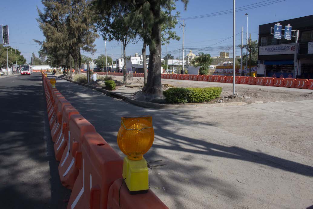 Pequeños comercios pierden ventas con las obras en avenida 5 de Febrero 