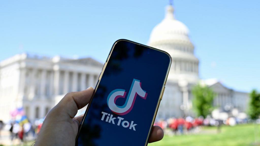 Tiktokers demandan al gobierno de EU por querer prohibir la red social