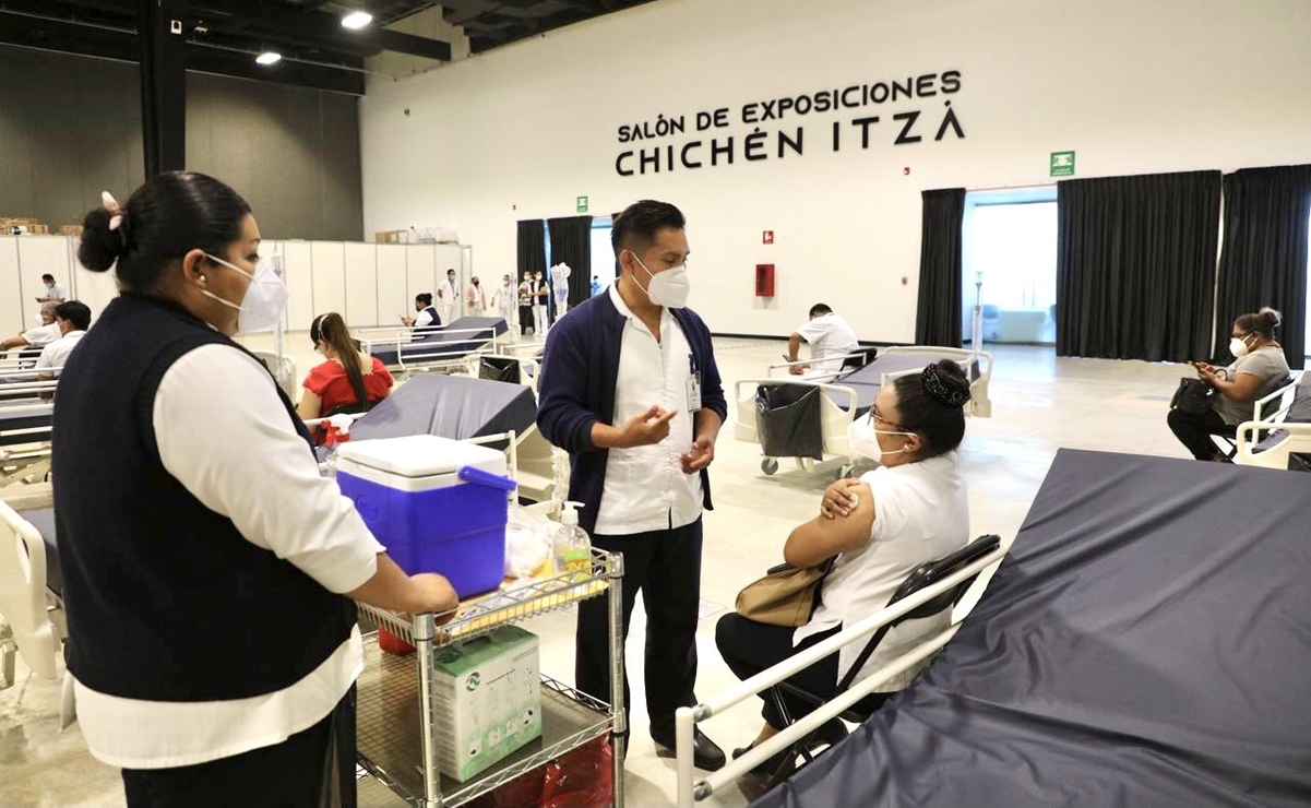 Personal médico de centros de salud de Yucatán reciben vacuna contra Covid-19 