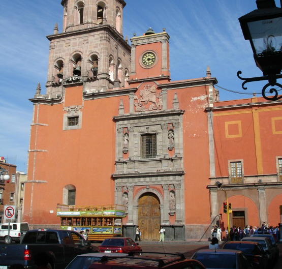 Festejan el 150 aniversario de la Catedral de Querétaro