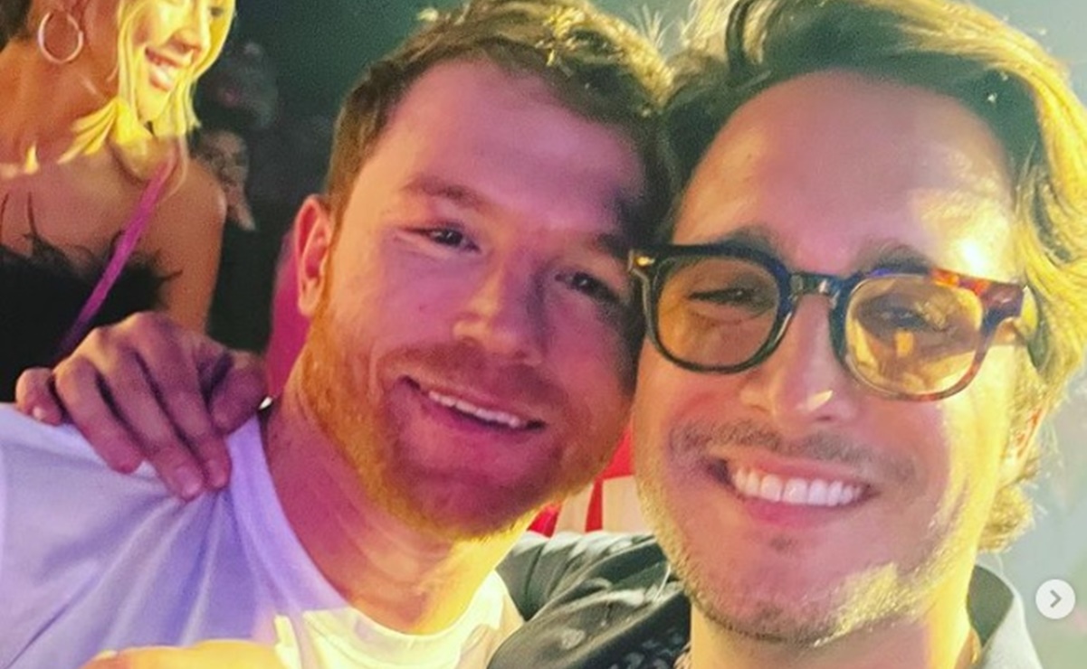 Canelo Álvarez celebró con Diego Boneta el triunfo contra Golovkin, 'Sigo siendo el Rey'