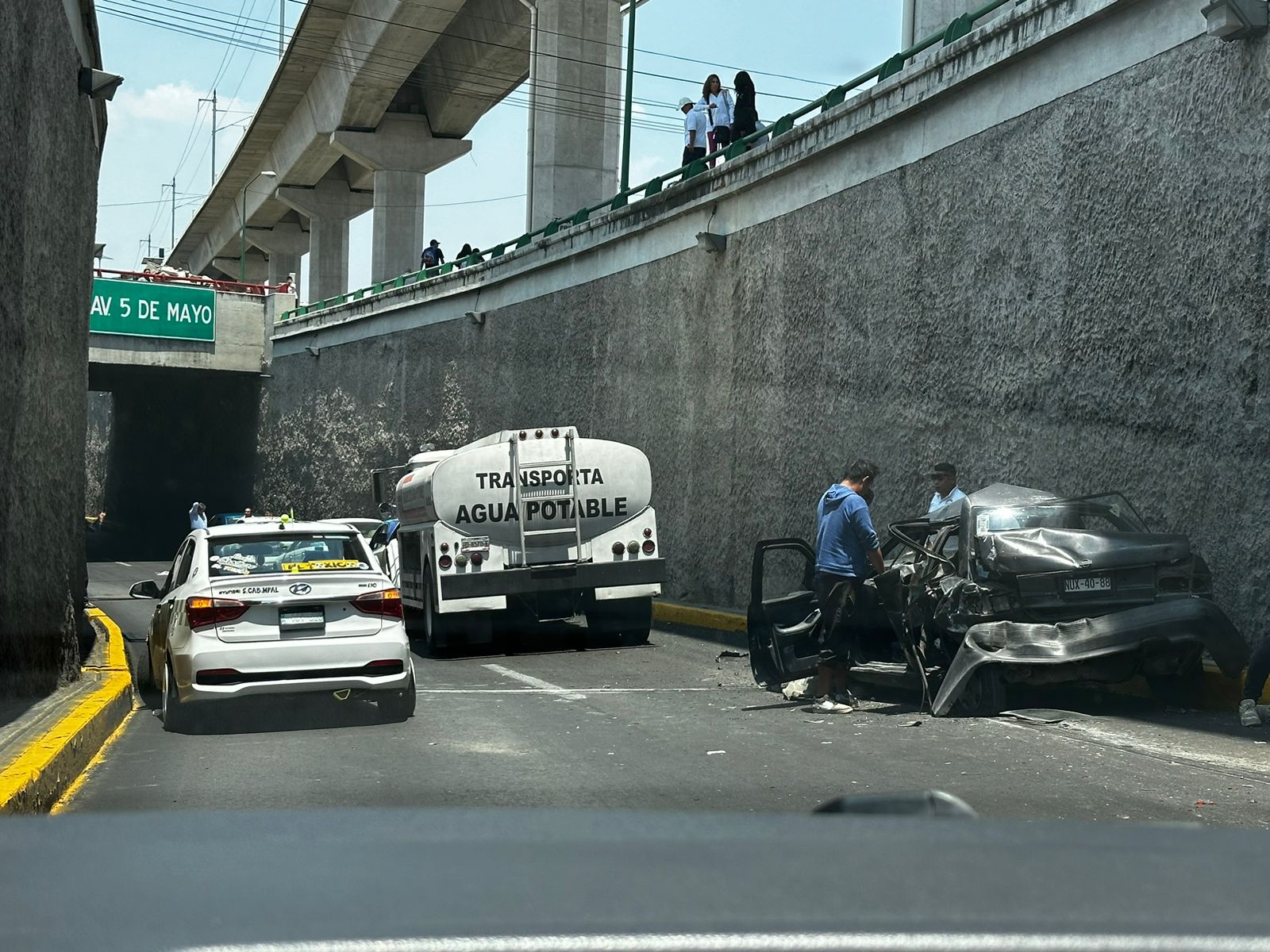 Carambola en Toluca deja varias personas lesionadas