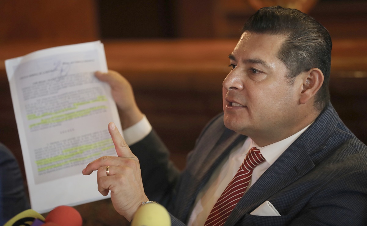 Senador de Morena denuncia a Cofece por autorizar transacción de una concesión de litio