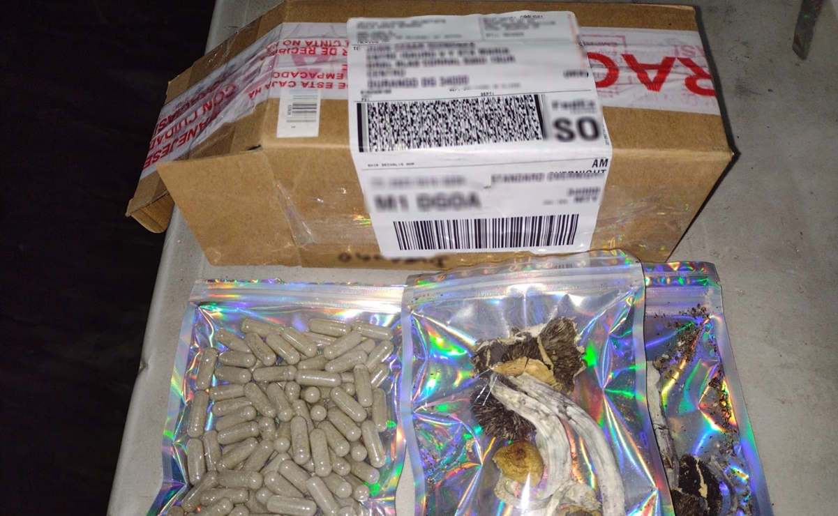 Interceptan 20 envíos de droga por paquetería en aeropuerto de Toluca