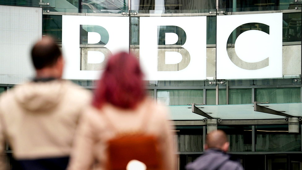 BBC prevé eliminar 500 puestos de trabajo en los próximos 2 años