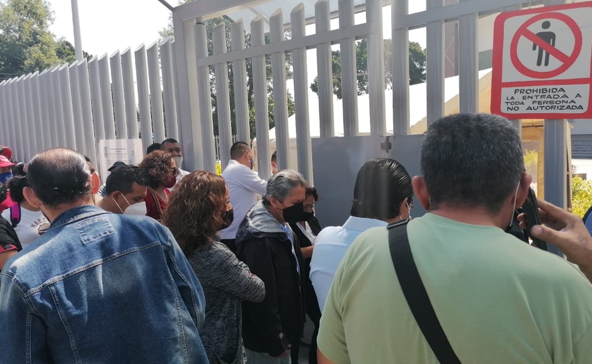 Denuncian que al menos 400 trabajadores fueron despedidos del ayuntamiento de Cuernavaca 