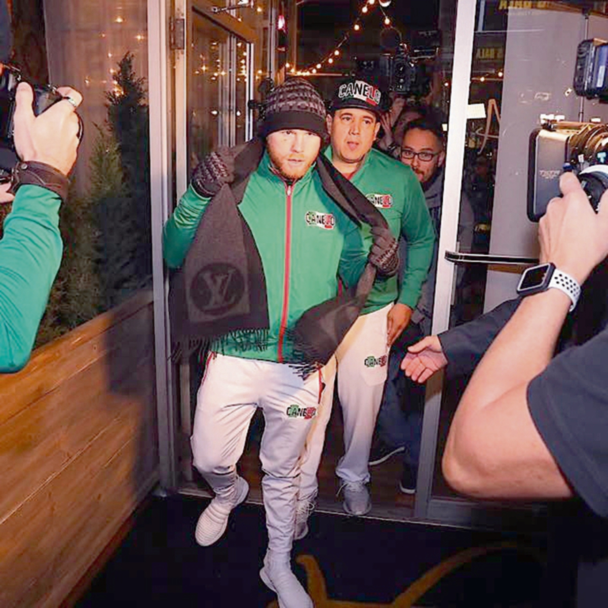 'Canelo' pasó inadvertido en Nueva York