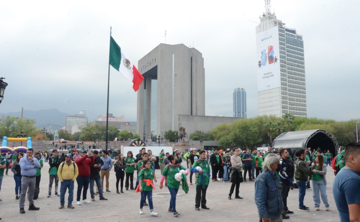 Así vivieron Samuel García, su esposa y aficionados derrota del tricolor en Monterrey 