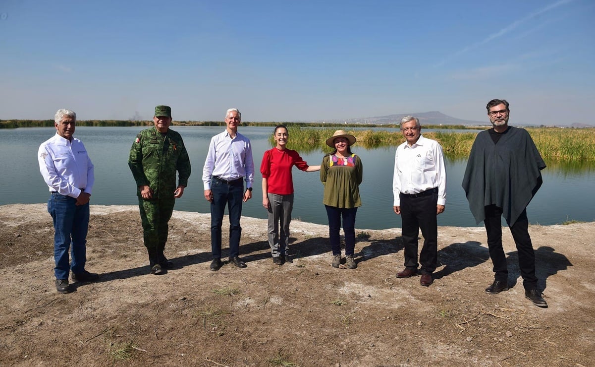 AMLO anuncia consulta para que Lago de Texcoco sea declarado área natural protegida